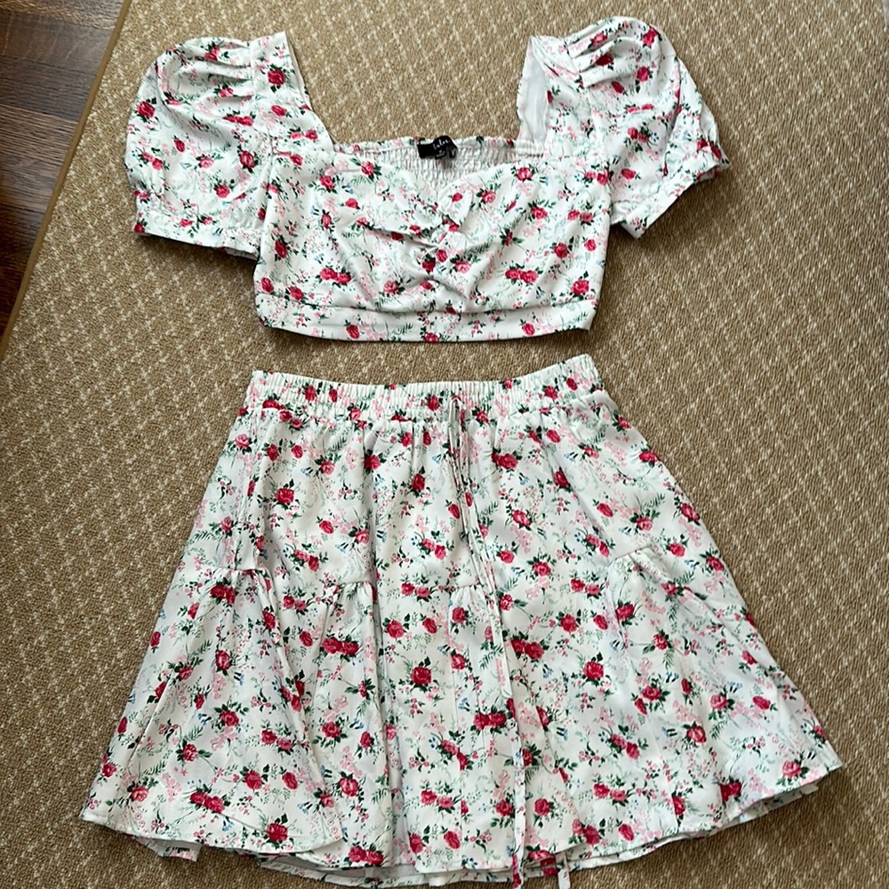 Lulus two piece outfit
